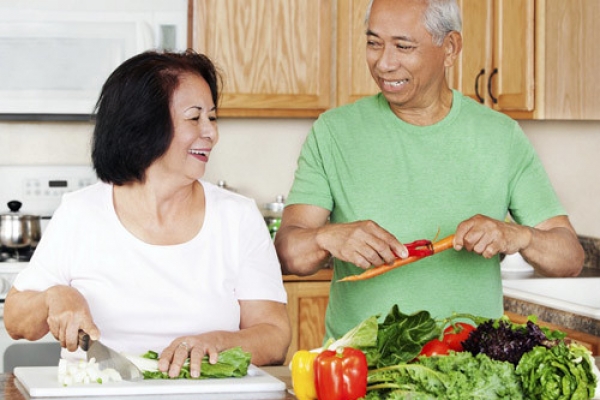 Dinh dưỡng cho người cao tuổi